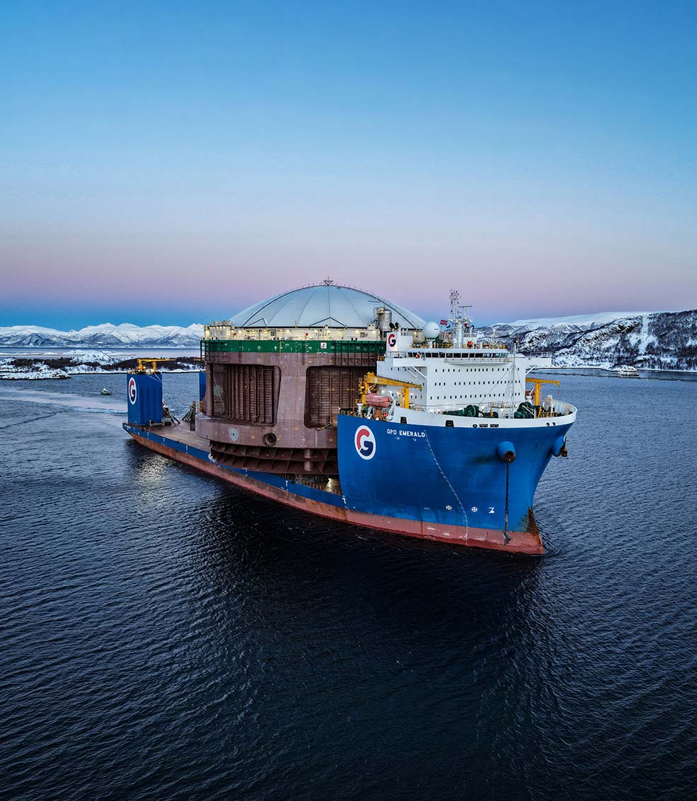 Nordlaks fish farm transported by GPO Emerald