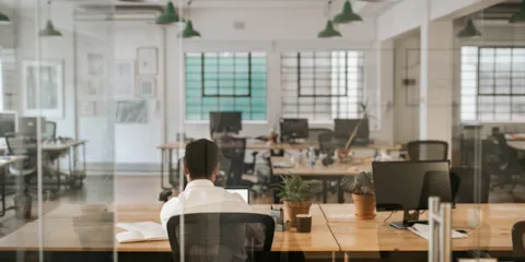 worker uses synergi life in office