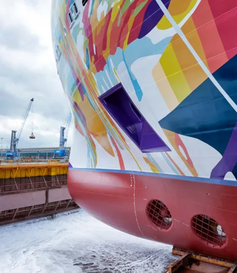 Bow of Norwegian Aqua during float out