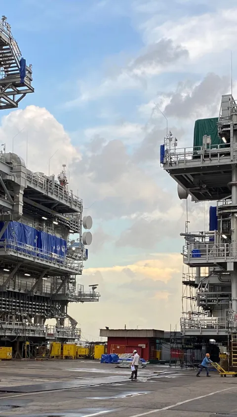 Weighing of offshore structures
