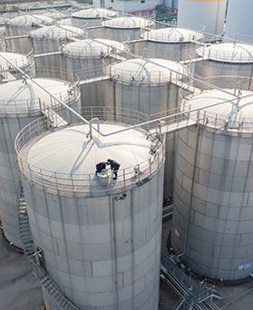 Storage tanks
