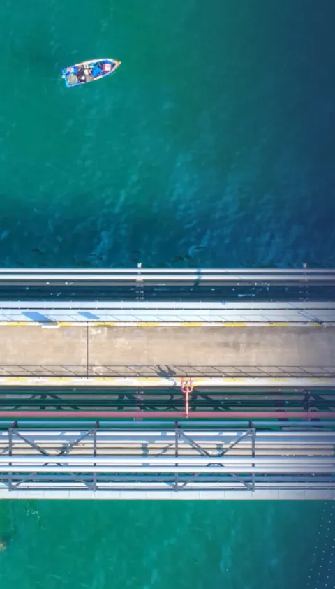 digital trust overhead pipeline