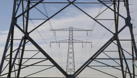 Transmission and distribution industry faces barriers to implement critical digitalization measures