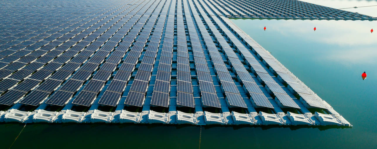 Monitorización de parques solares flotantes