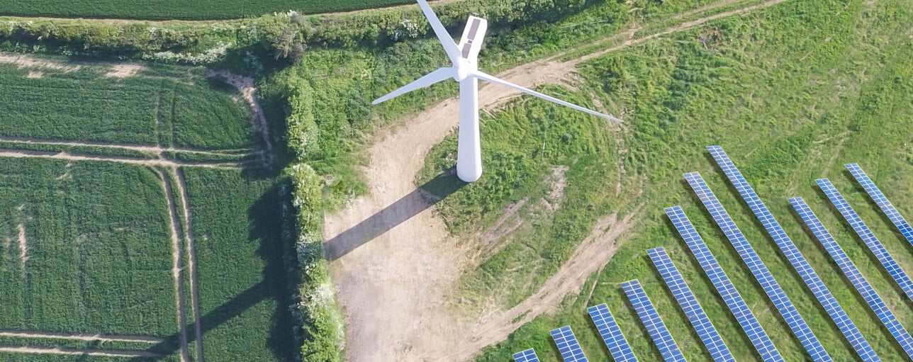 900 MW portfolio solar wind farms China