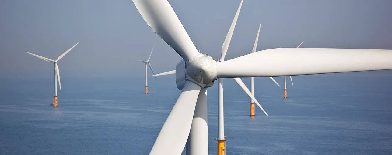 Can the UK achieve its 50 GW offshore wind target by 2030?