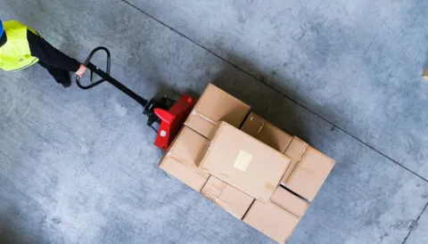 Global Standard for Storage & Distribution Issue 4: Sites Training