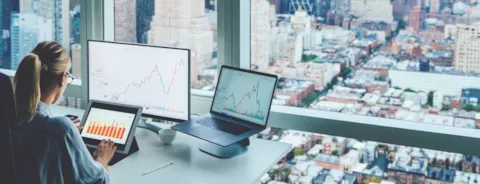Analysis of digital market and investment in blockchain