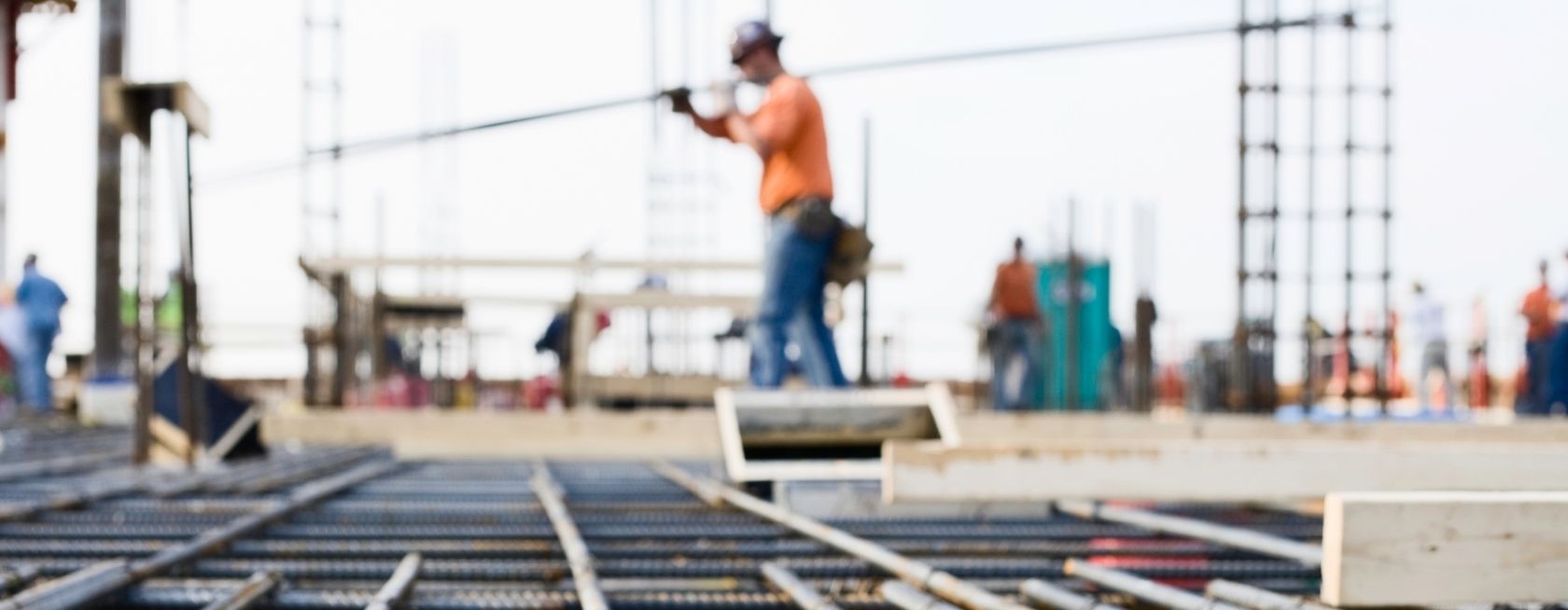 Ironworker prepping rebar for poued concrete floor