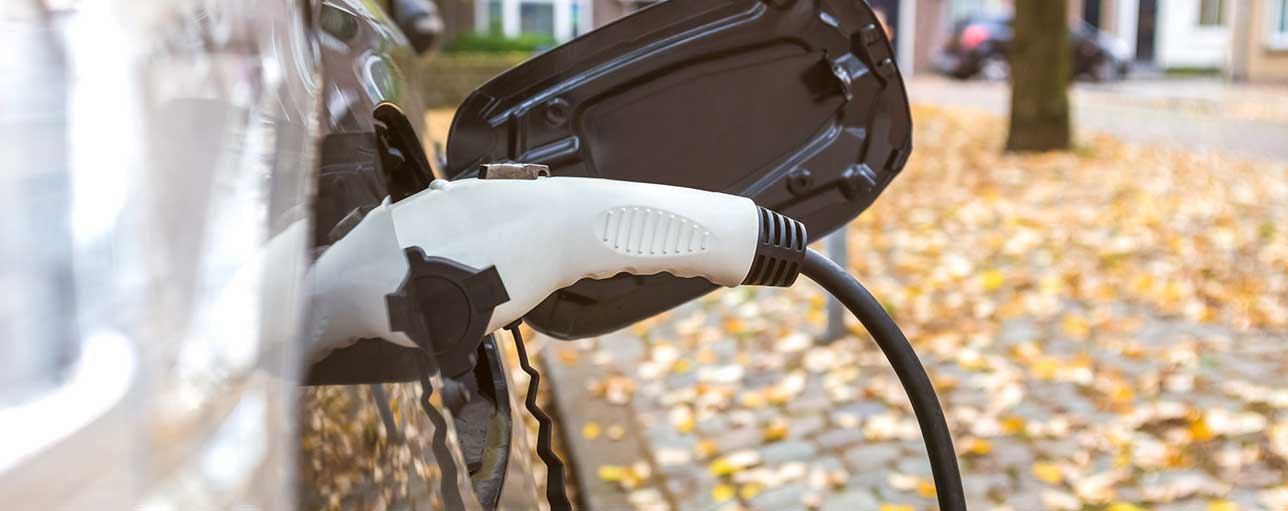 DNV supports Efficiency Maine Trust to increase the benefits and value of residential EV charging