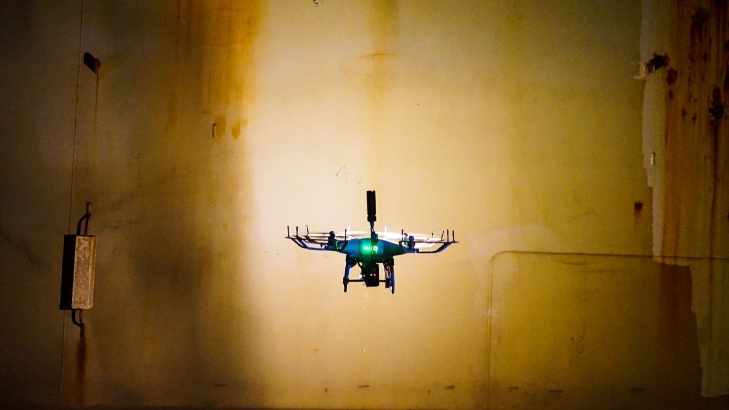 Drone flight - tank survey - DNV GL