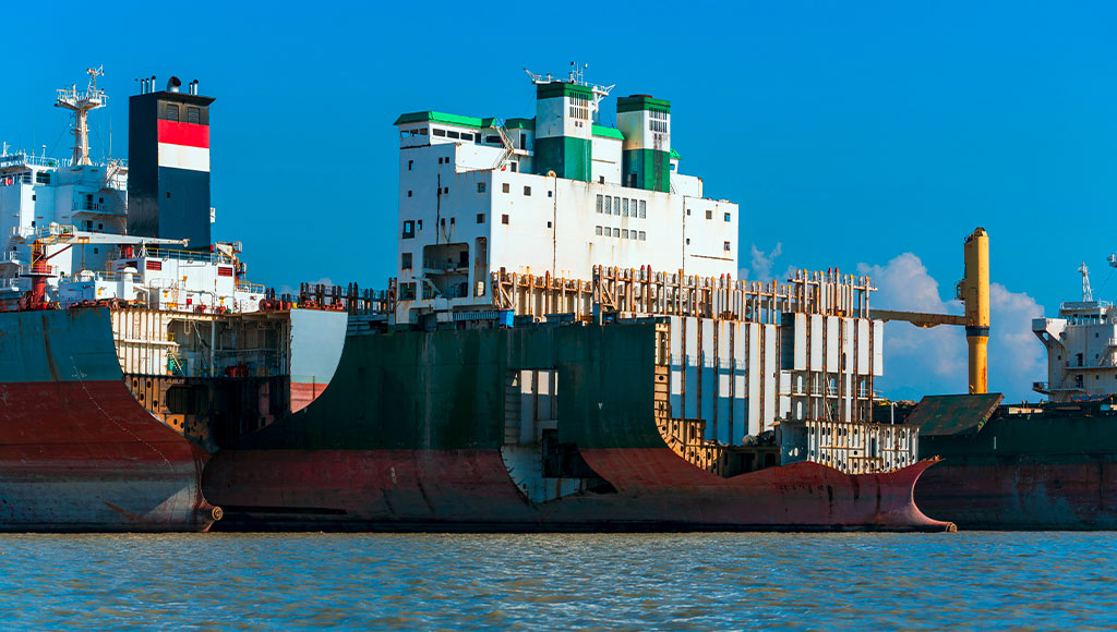 Shipbreaking yard - DNV GL