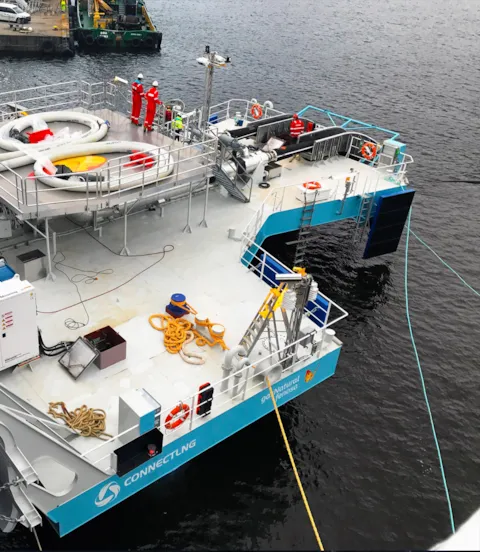 LNG transfer system