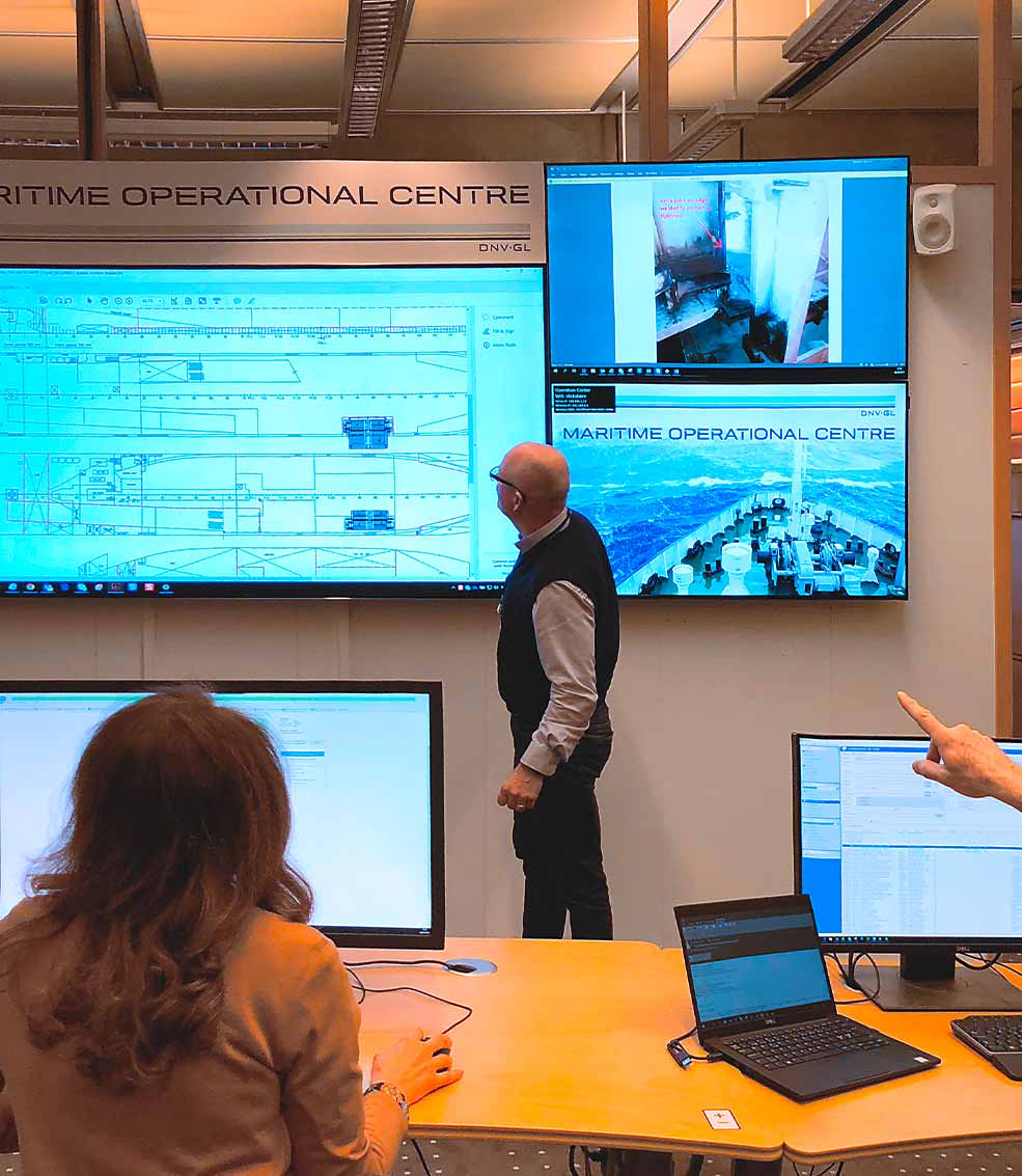 DNV GL Maritime Operation Centre for remote survey 