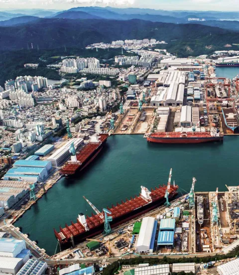KP_Ind_417_Ulsan_Shipyard.jpg