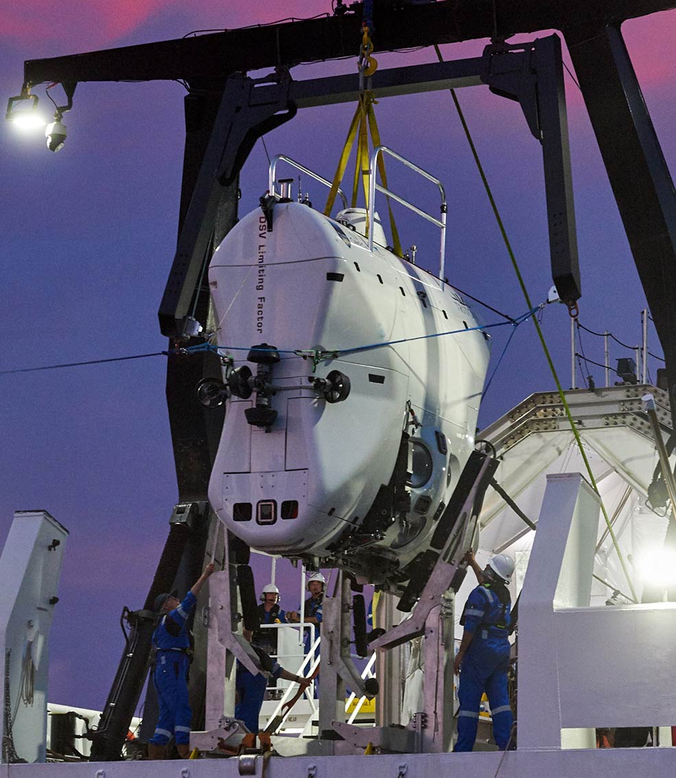 Limiting Factor lowered into water - DNV GL