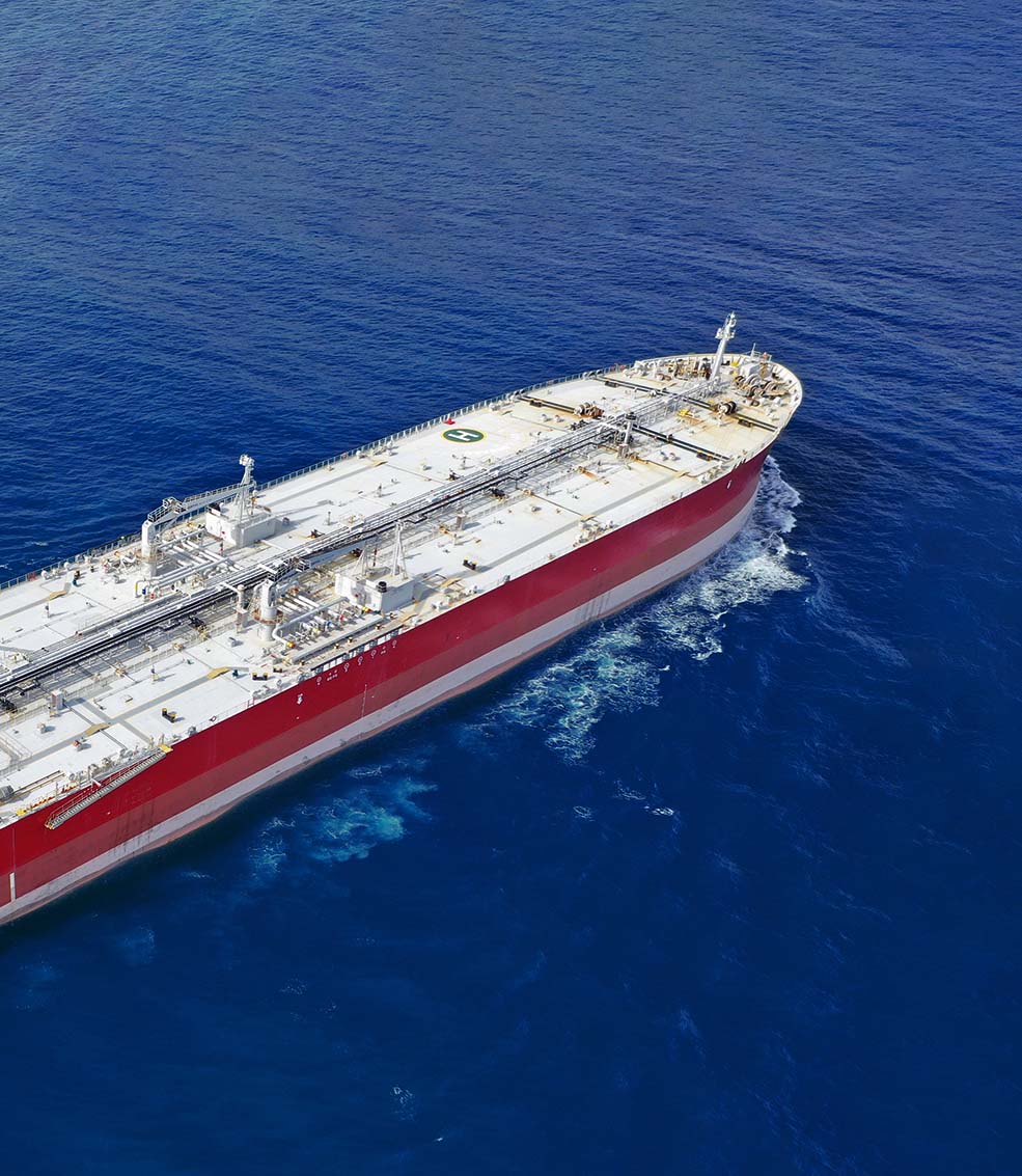 KP_Tan_450_modern_lng_or_methanol_fuelled_tanker_underway.jpg