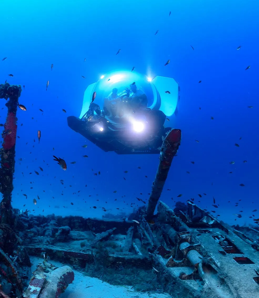 Submersible at plane wreck - DNV GL