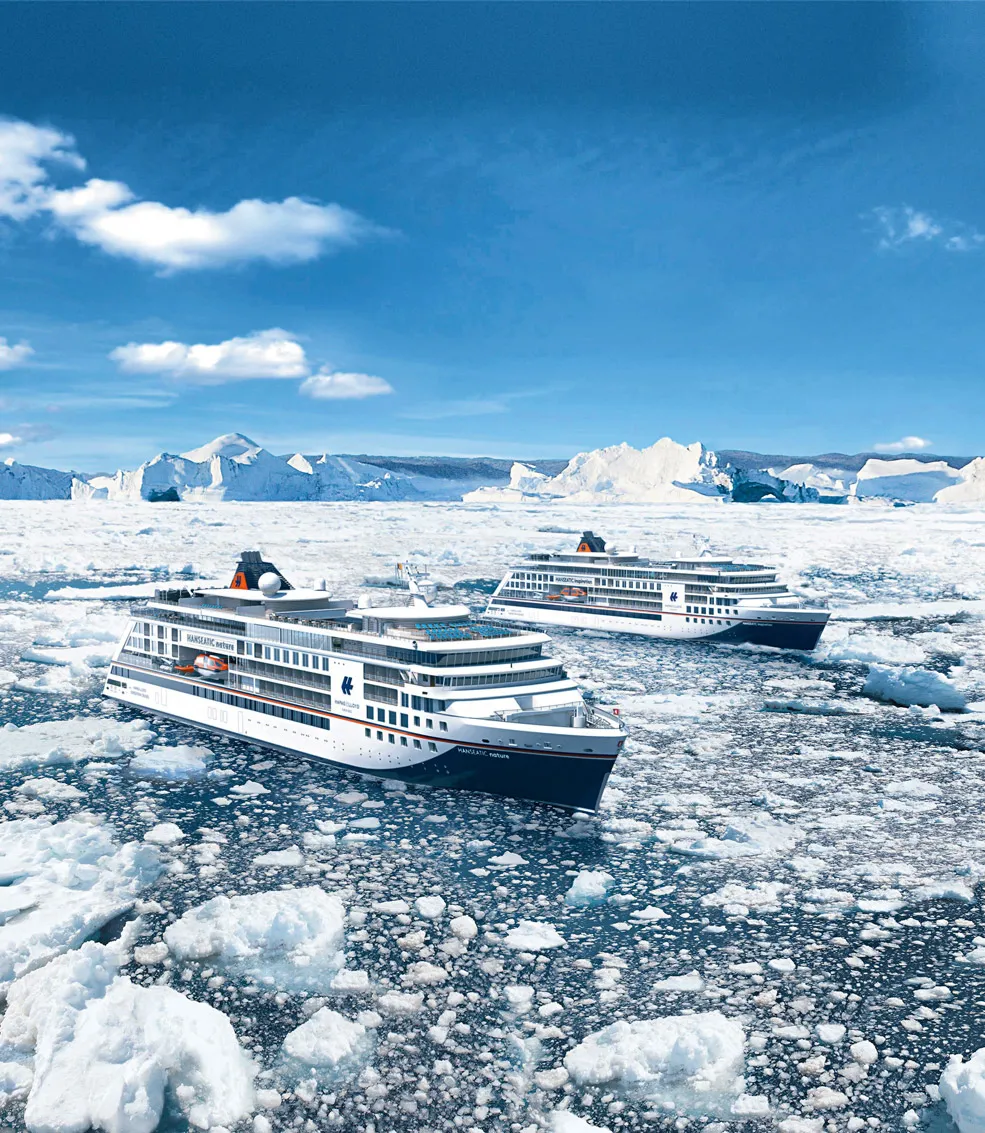 Cruise vessels polar tour