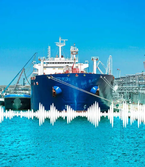 Tanker in city port DNVGL