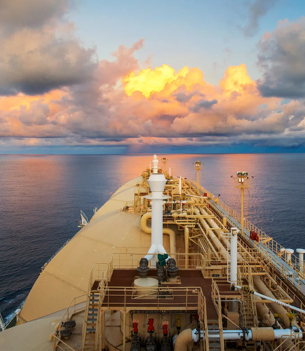 LNG vessel bow view | DNV GL - Maritime