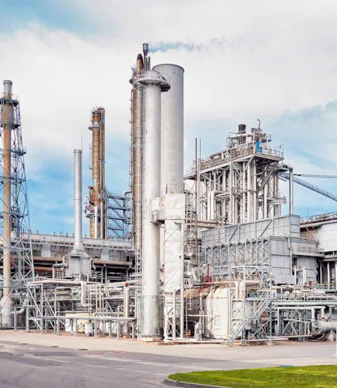 Ammonia_production_site.jpg