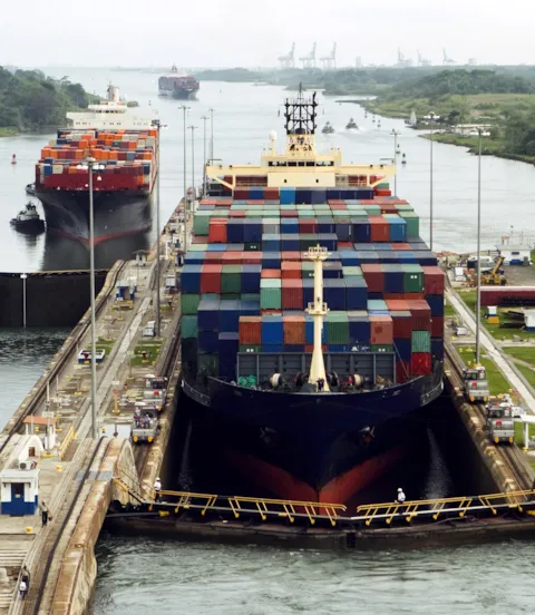 Miraflores locks