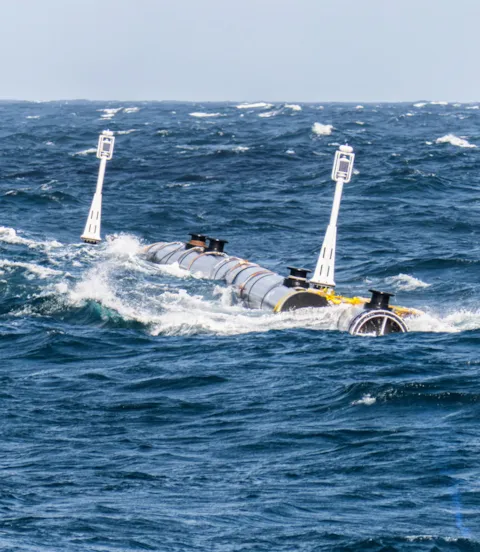 Towing boom