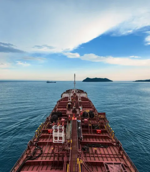 Ship running on alternative fuels