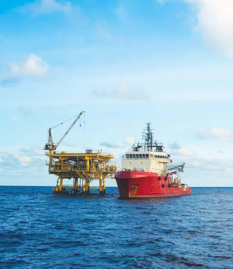 OSV supplying unmanned offshore platform