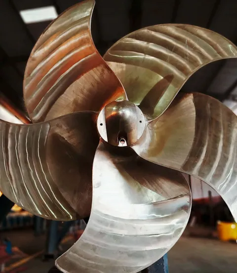 New yacht propeller.jpg