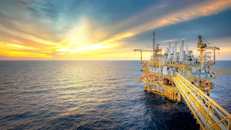 Fixed Installations Design and Operation of offshore bottom-fixed installations