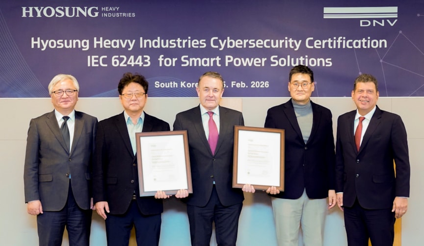 From left: Jang Sup Lee, Area Manager of DNV Korea; Young-Sung Han, Head of the Hyosung Heavy Industries Research Center; Klas Martinus Bendrik, Chief Digital Development Officer at DNV; Kyu-Chan Yeon, Executive Vice President and Head of Grid Solution Business at Hyosung Heavy Industries; and Percy Lakdawalla, DNV Asia-Pacific Regional Manager