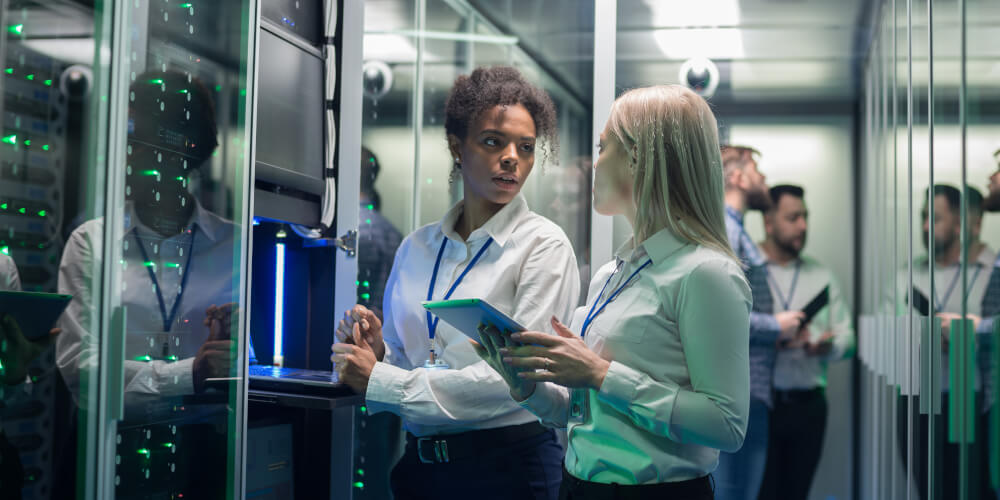 Optimization of data centers operations