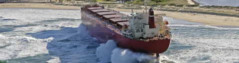 Grounded bulker_ERS