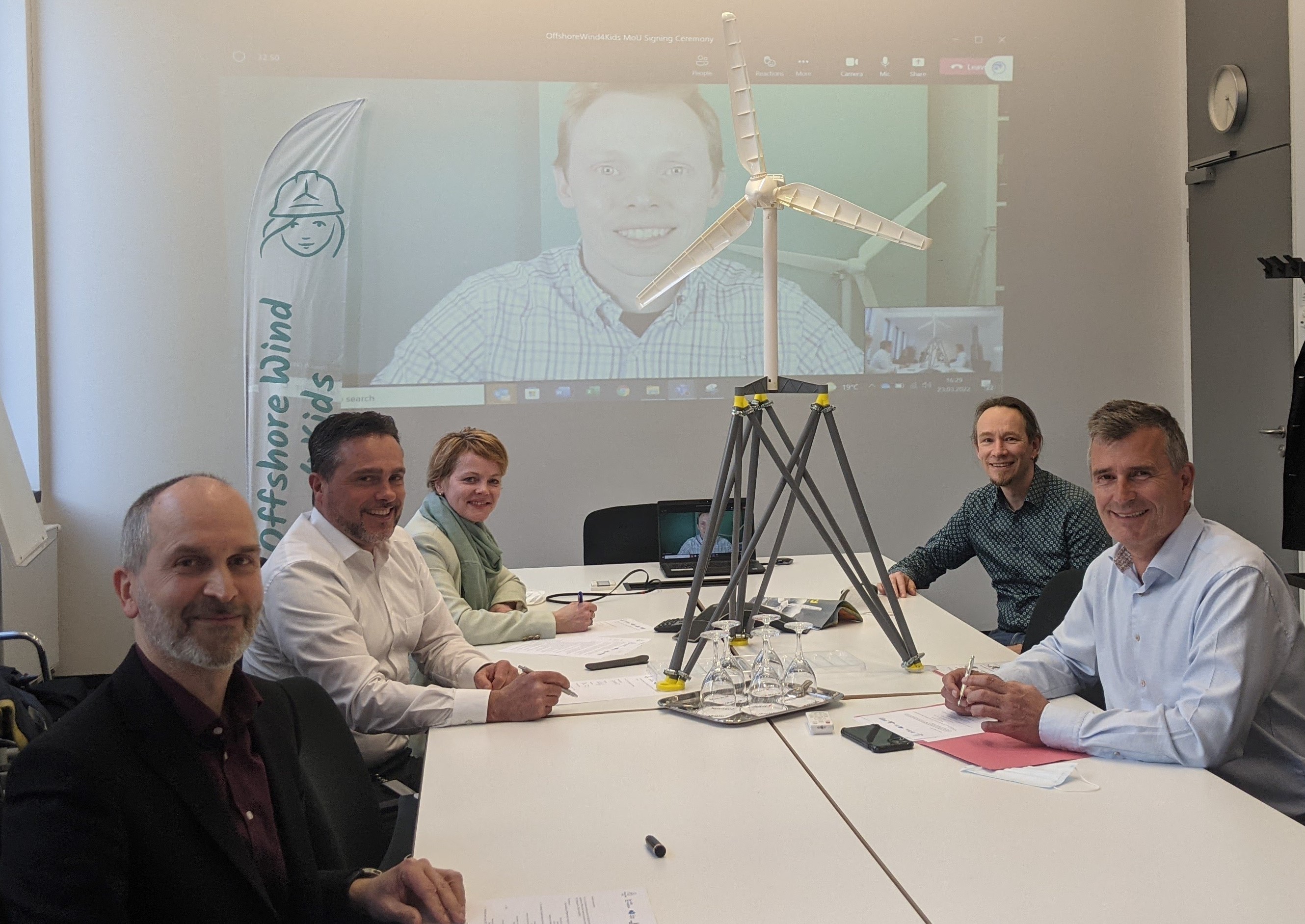 German Offshore Wind Energy Foundation, Competence Center for Renewable Energy and Energy Efficiency, DNV and Northland Power Europe agree on cooperation with OffshoreWind4Kids