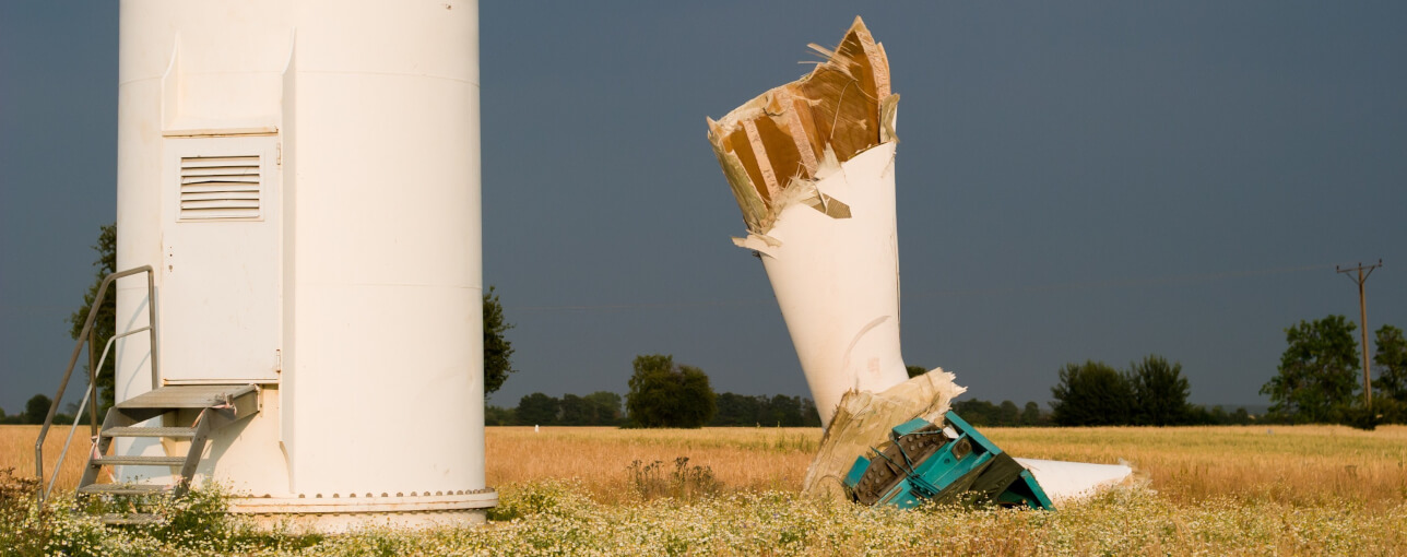 Alleviating Challenges from earthquakes for wind farms