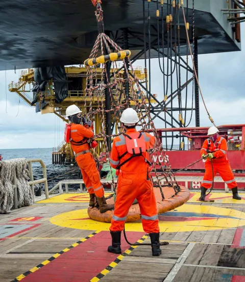 M1_Ind_473_OSV_crew_during_operations.jpg