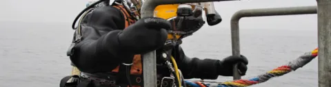 Offshore-diving