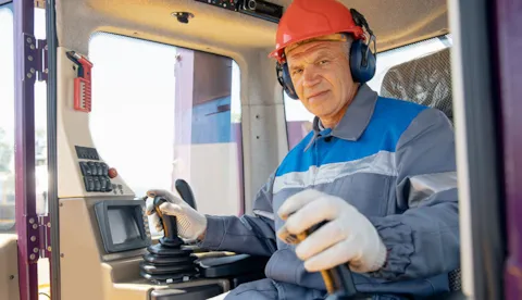 Onshore crane operator certification