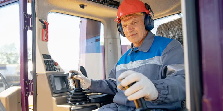 Onshore crane operator certification Onshore crane operator certification