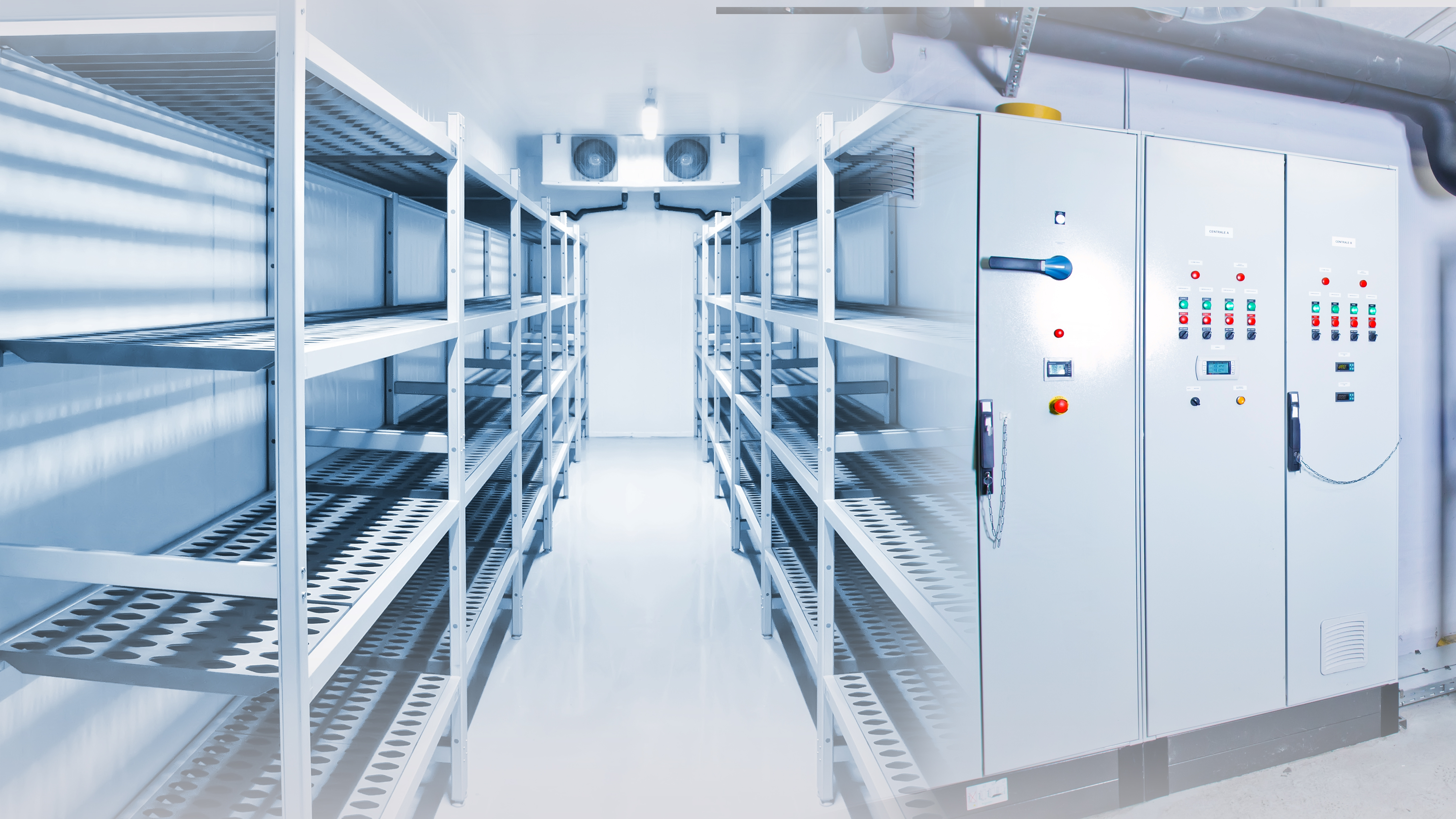 Ship - refrigerator room