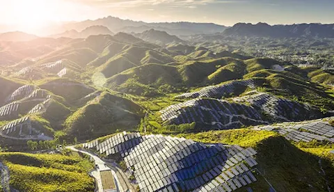 Solar PV plant design software: SolarFarmer